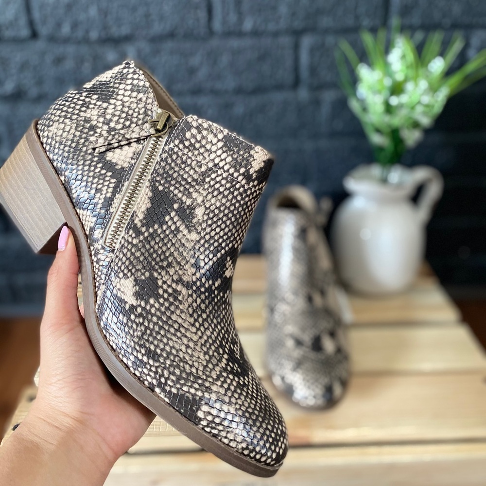 SnakePrint Booties